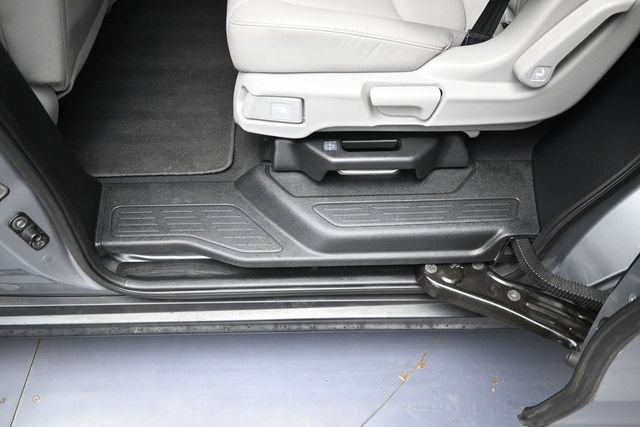 Used 2019 Honda Odyssey EX-L image 25