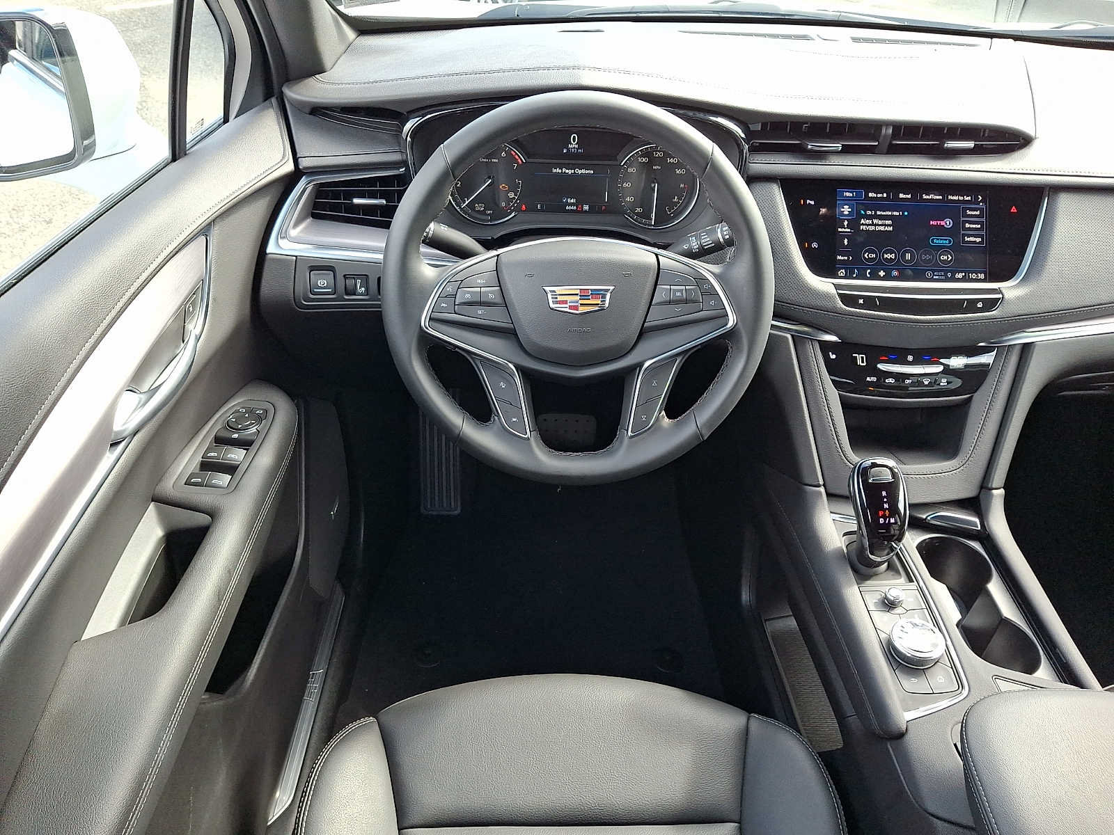 Used 2026 Cadillac XT5 Luxury AWD/4WD image 10