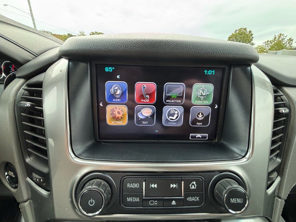 Used 2018 Chevrolet Suburban LT w/ Luxury Package image 35