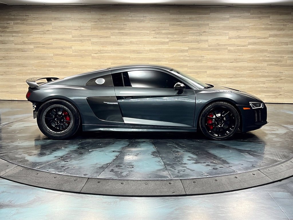 Used 2017 Audi R8 V10 AWD/4WD image 21