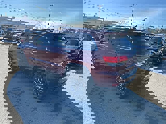 Used 2019 Jeep Grand Cherokee Limited image 18