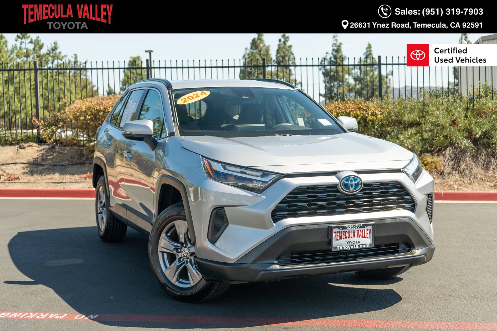 Certified 2024 Toyota RAV4 XLE AWD/4WD image 1