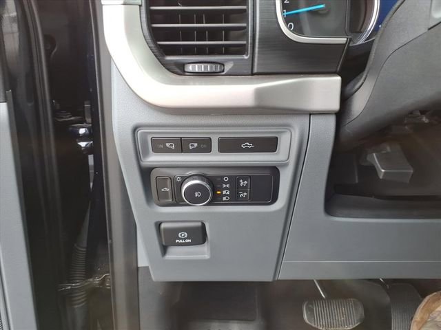 Certified 2021 Ford F150 XLT w/ Equipment Group 302A High image 22