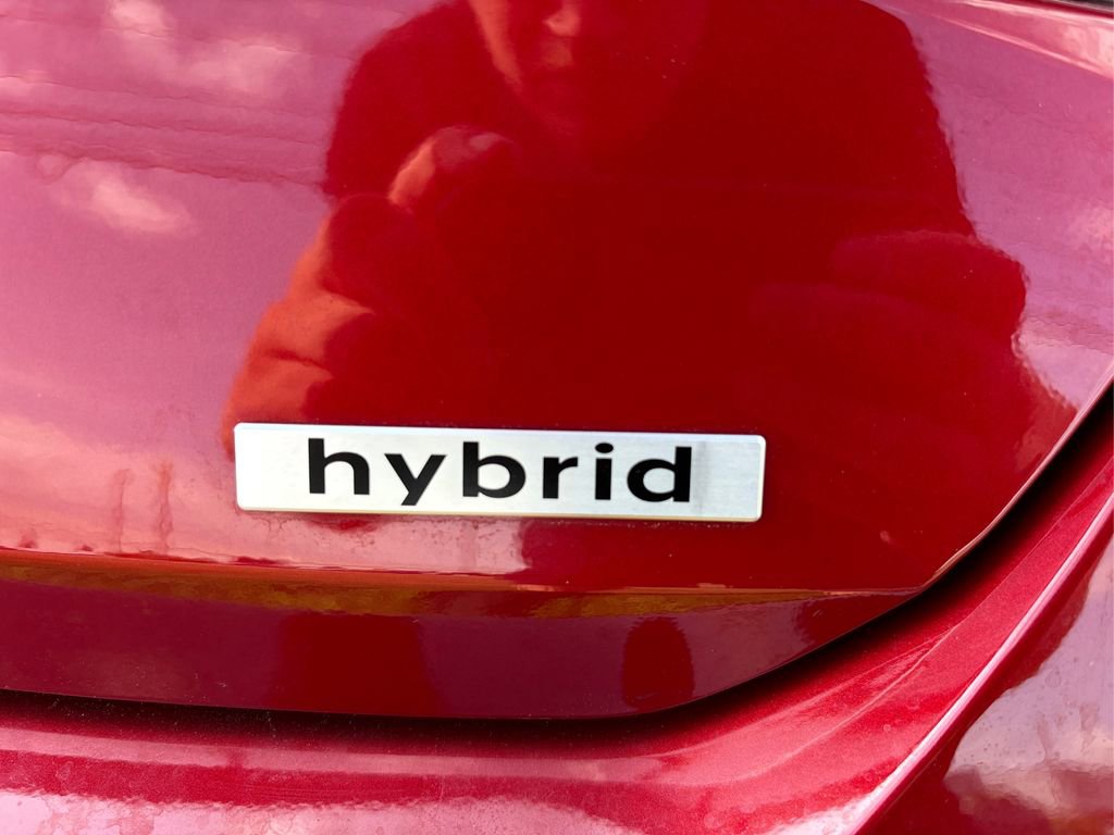 Certified 2025 Hyundai Elantra SEL image 14