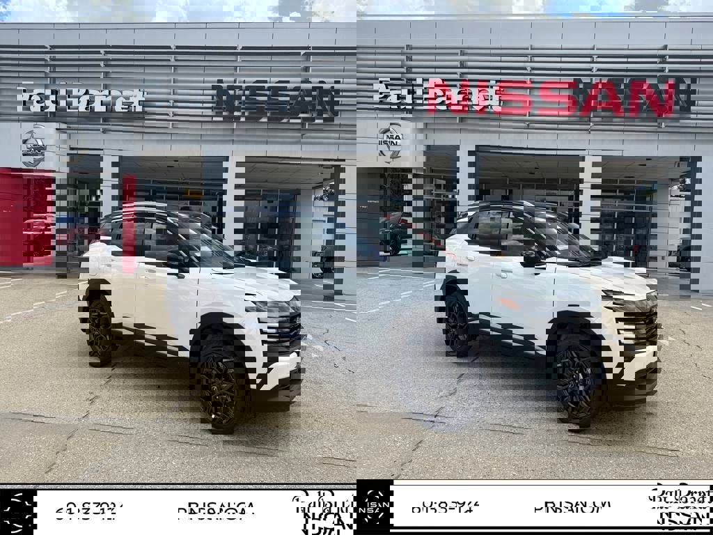 New 2025 Nissan Kicks SR image 3