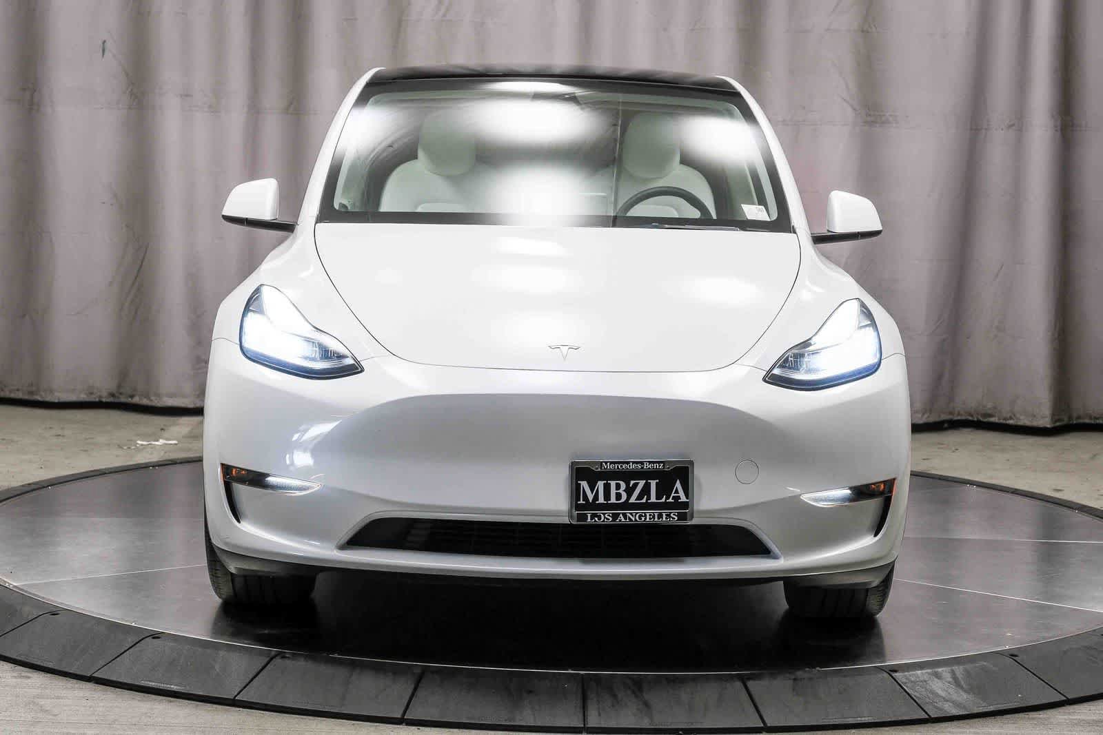 Used 2023 Tesla Model Y Long Range AWD/4WD image 6