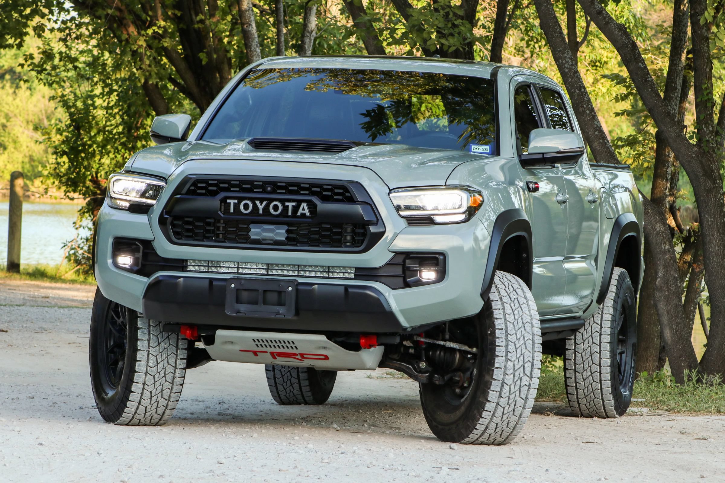 Used 2021 Toyota Tacoma TRD Pro AWD/4WD image 11