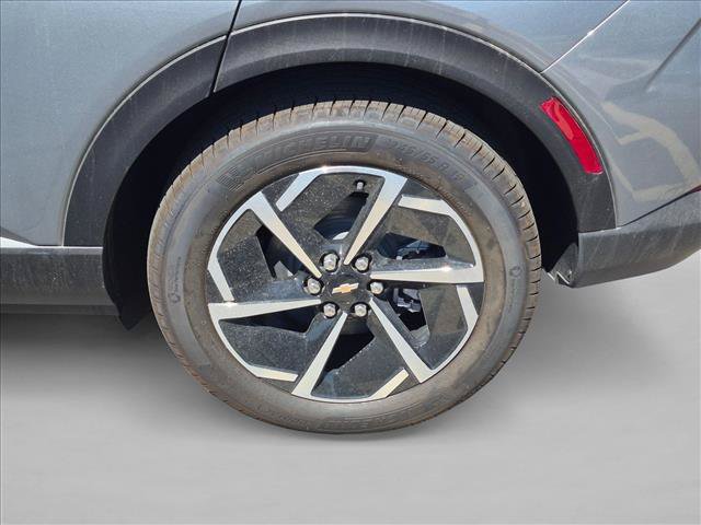 New 2026 Chevrolet Equinox EV LT FWD image 10