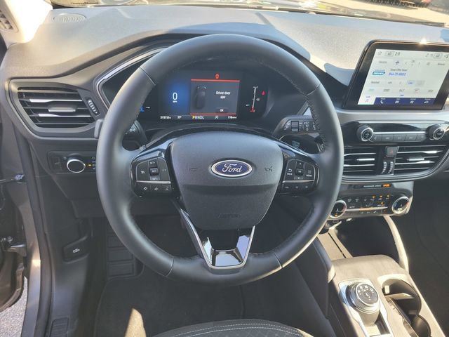 Used 2025 Ford Escape Active w/ Cold Weather Package image 30