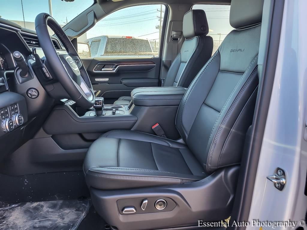 New 2026 GMC Sierra 1500 Denali image 9