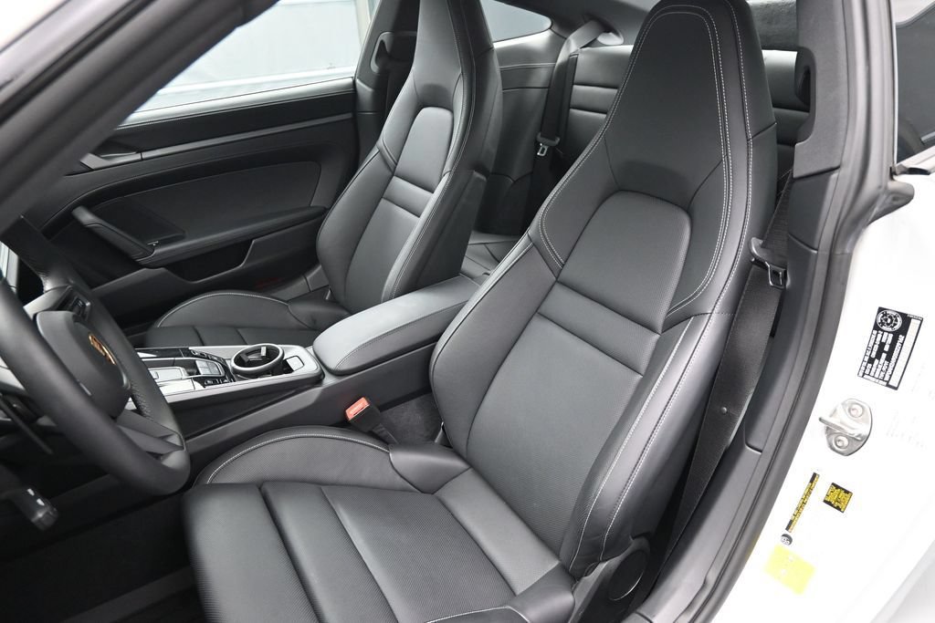 Certified 2025 Porsche 911 Carrera S RWD image 5