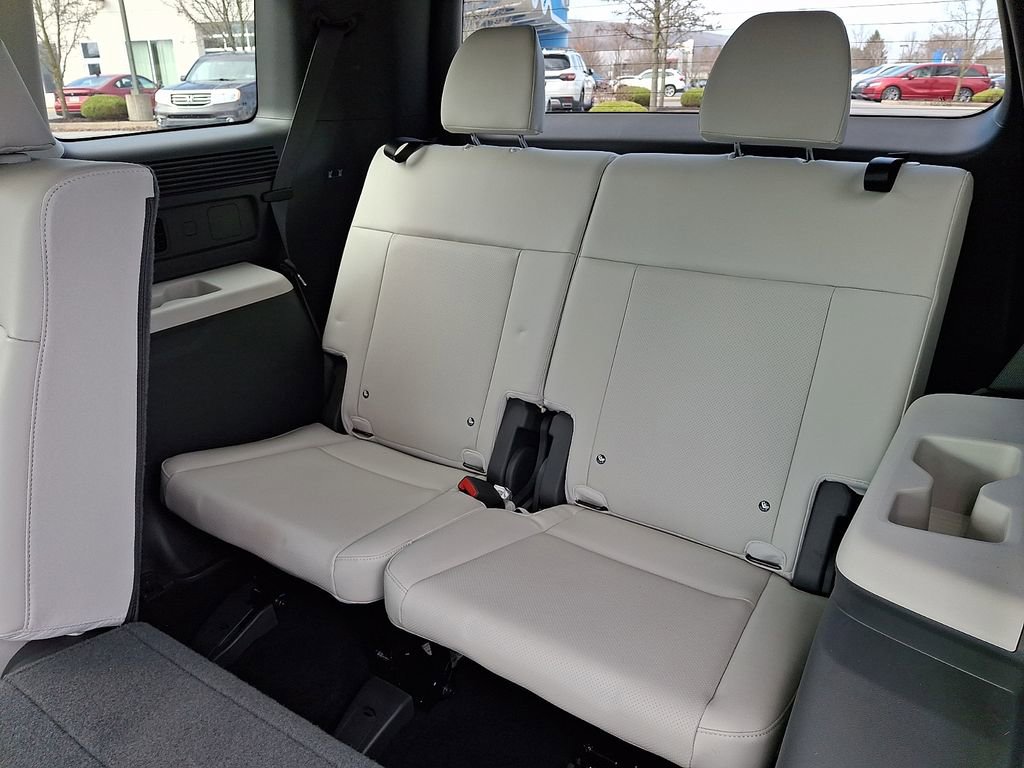 Used 2024 Hyundai Santa Fe SEL image 12