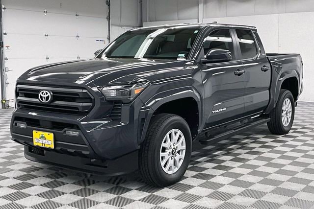 Used 2024 Toyota Tacoma SR5 image 12