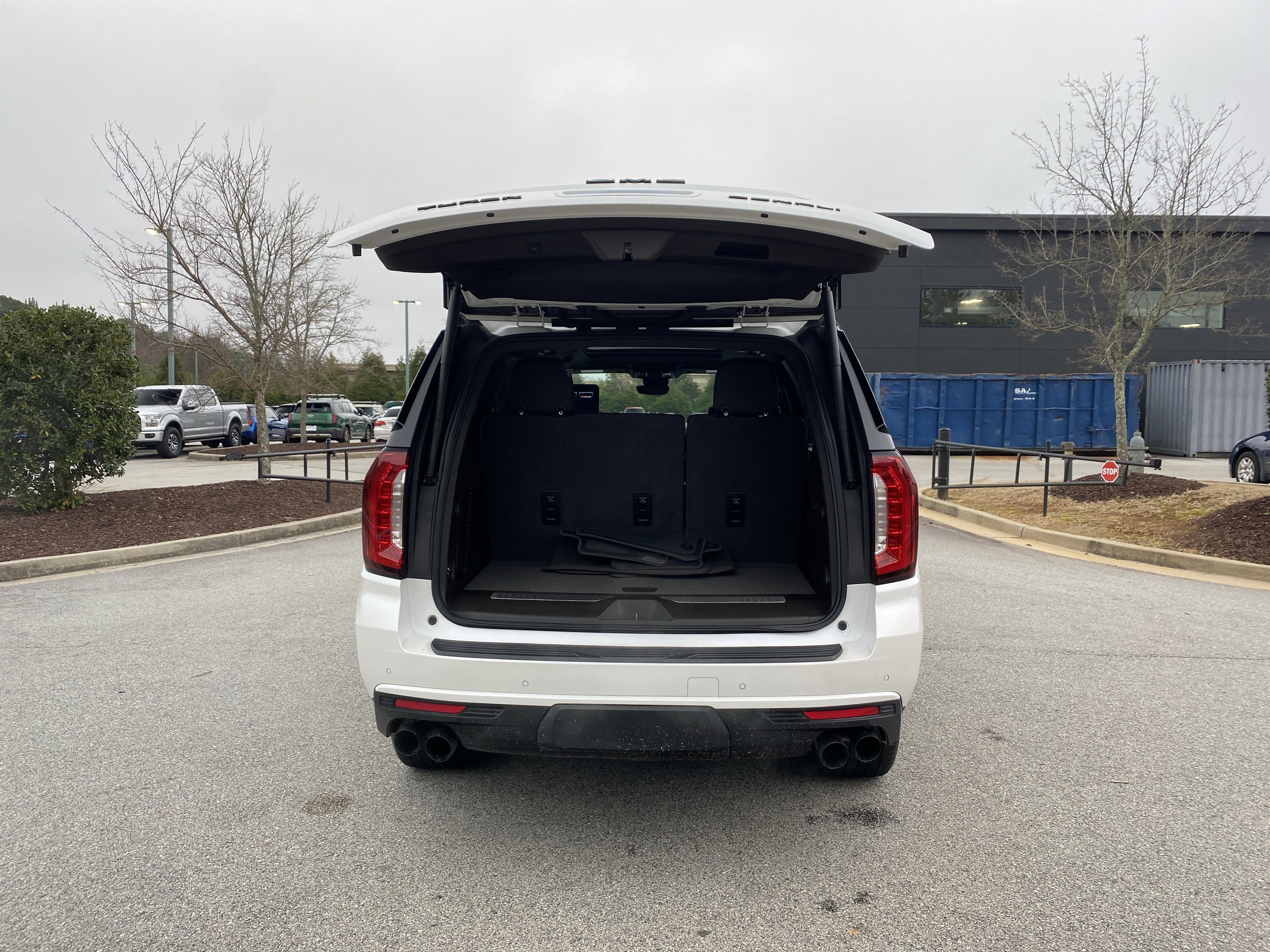 Used 2024 GMC Yukon Denali w/ Denali Reserve Package image 52