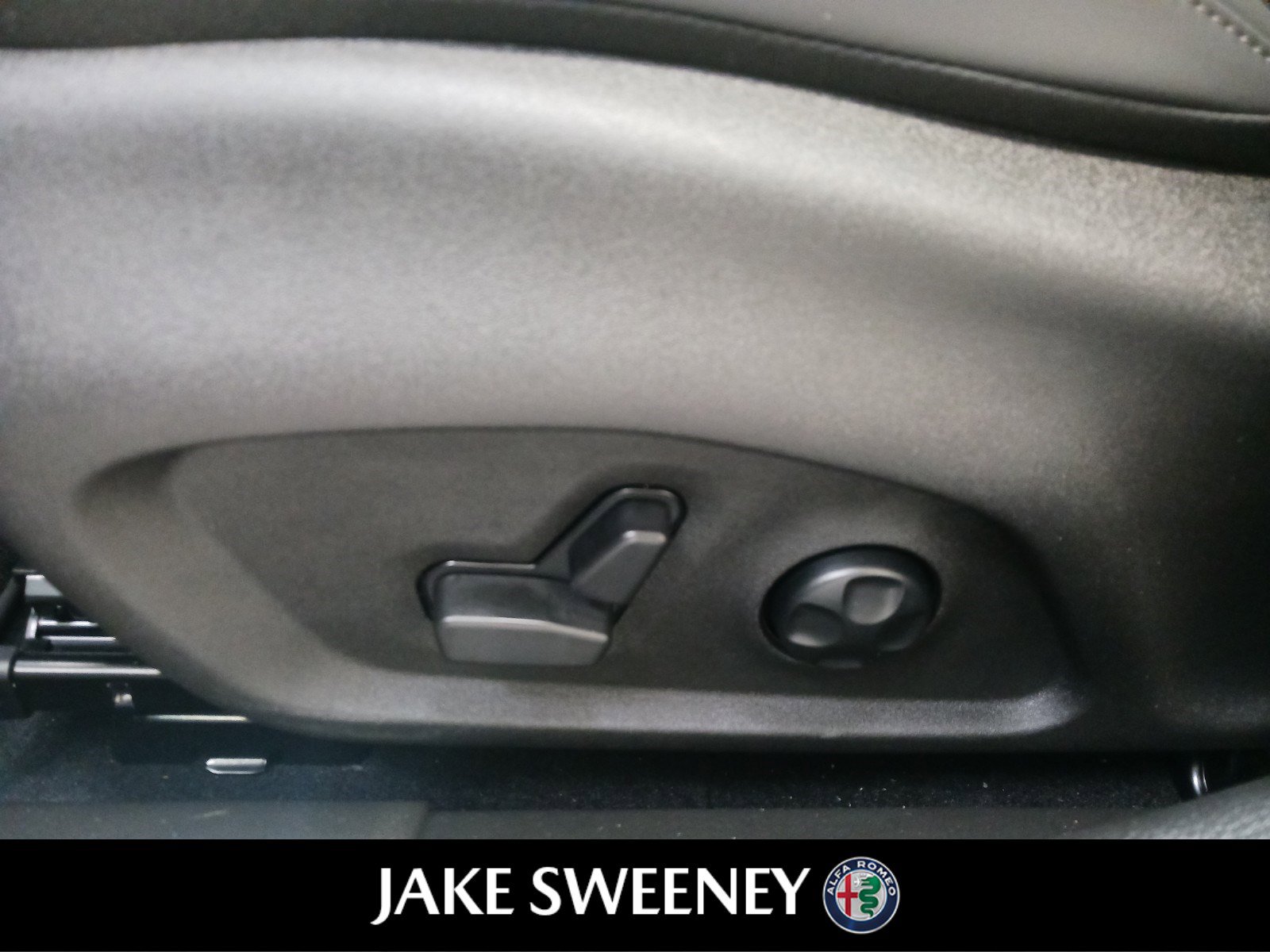 New 2024 Alfa Romeo Tonale Veloce image 26