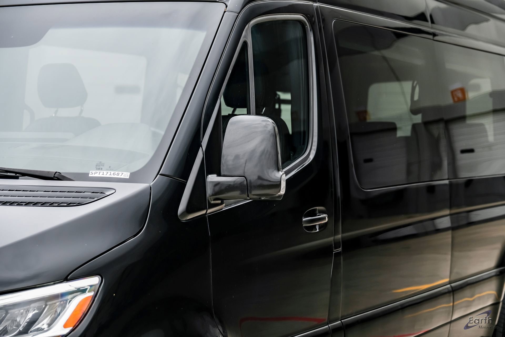 Used 2024 Mercedes-Benz Sprinter 2500 image 28