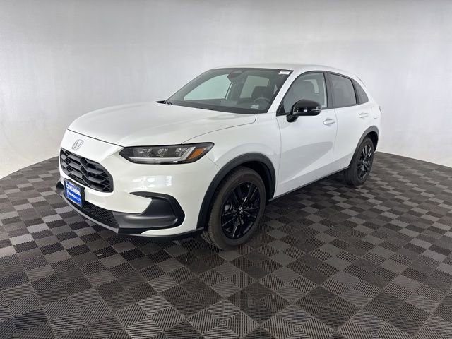 Certified 2026 Honda HR-V Sport image 3