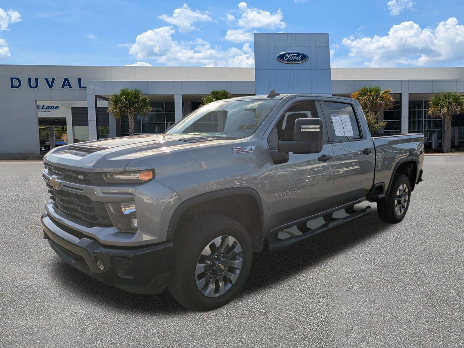 Used 2024 Chevrolet Silverado 2500 Custom w/ Custom Value Package image 8