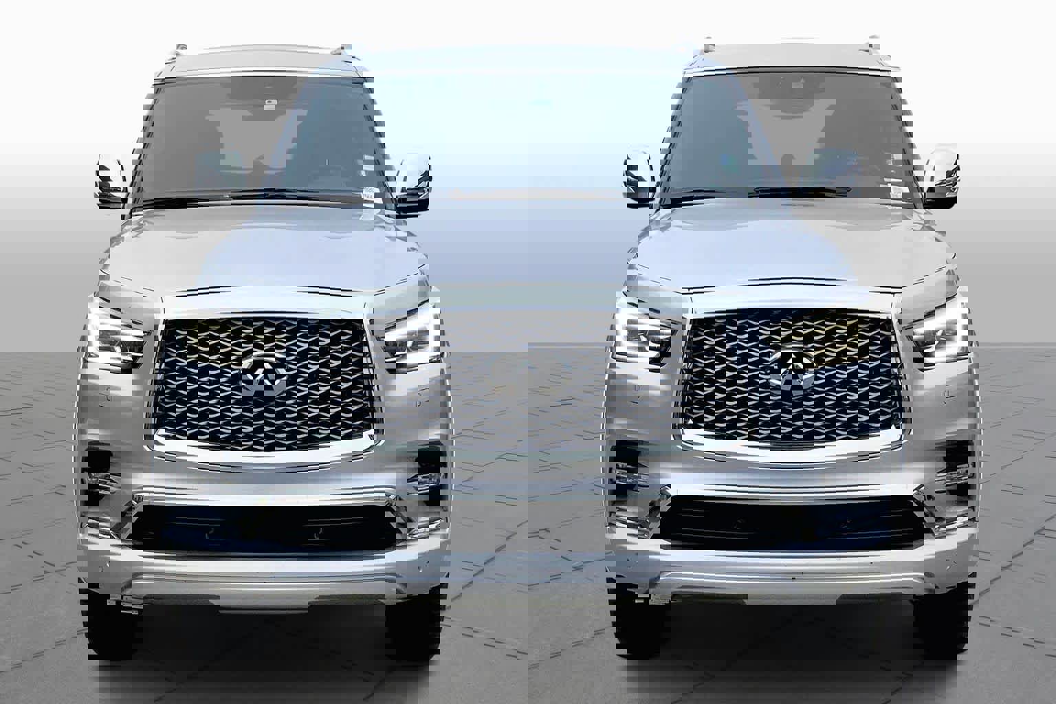 Used 2021 INFINITI QX80 Sensory w/ All-Season Package image 3