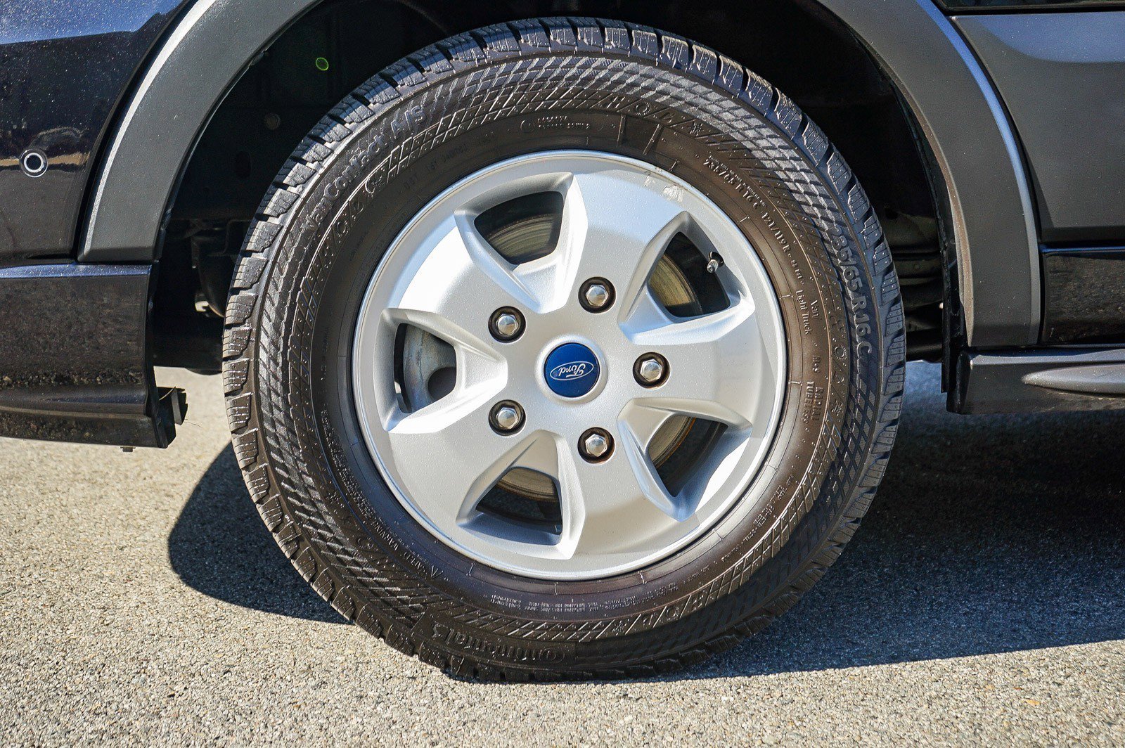 Used 2020 Ford Transit 350 XLT image 11