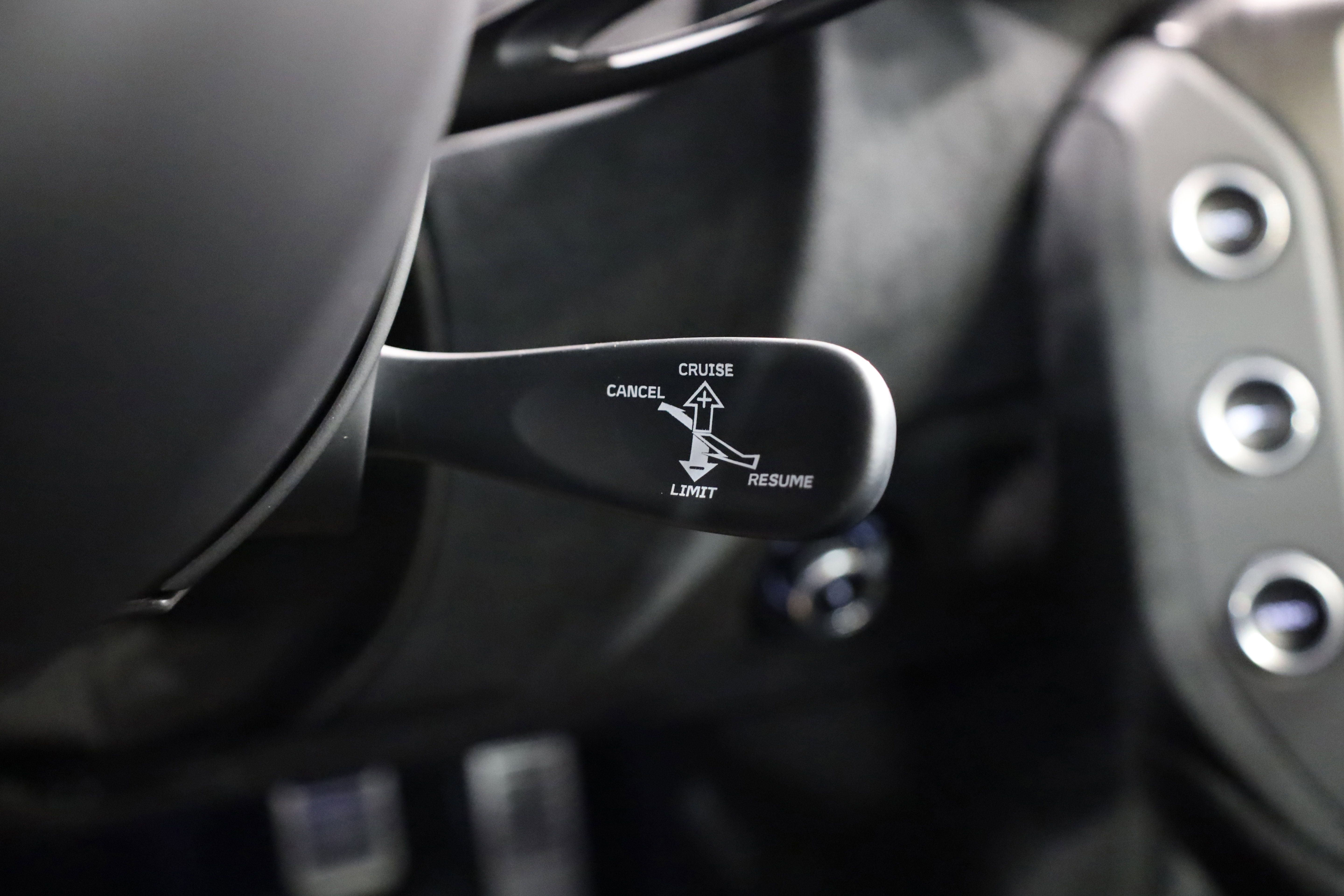 Used 2025 McLaren 750S image 28