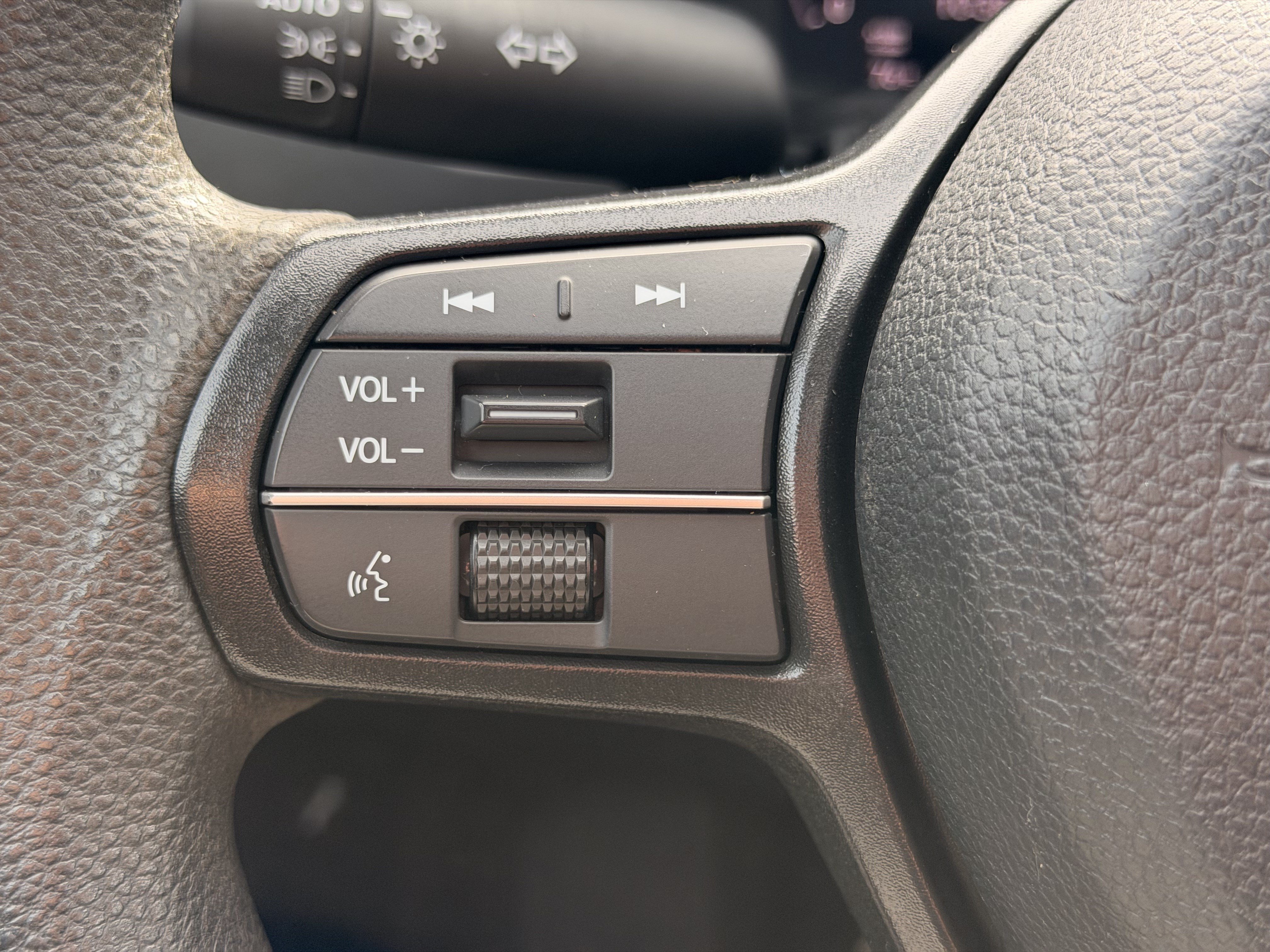 Certified 2024 Honda Accord EX image 20