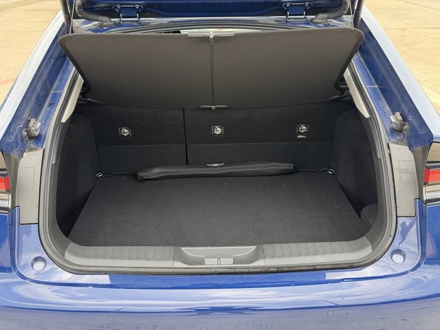 Used 2024 Toyota Prius XLE FWD image 23