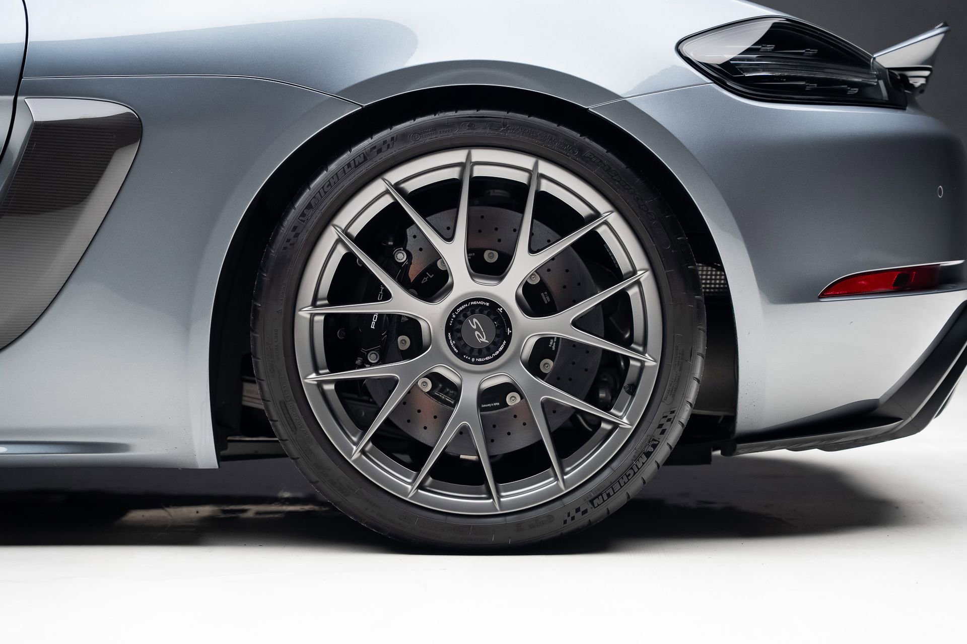 Used 2024 Porsche 718 Boxster Spyder RS RWD image 27