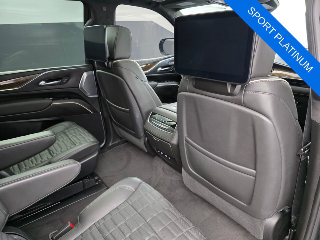Used 2023 Cadillac Escalade Sport Platinum w/ LPO, ONYX Package AWD/4WD image 30