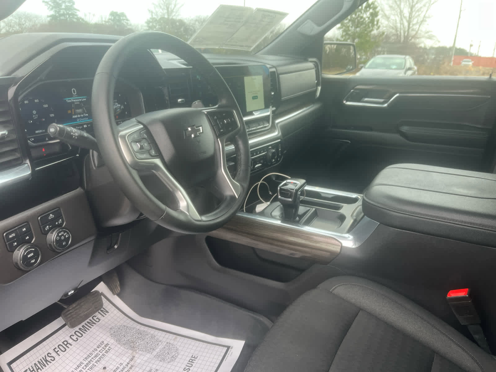 Used 2024 Chevrolet Silverado 1500 LT Trail Boss image 12