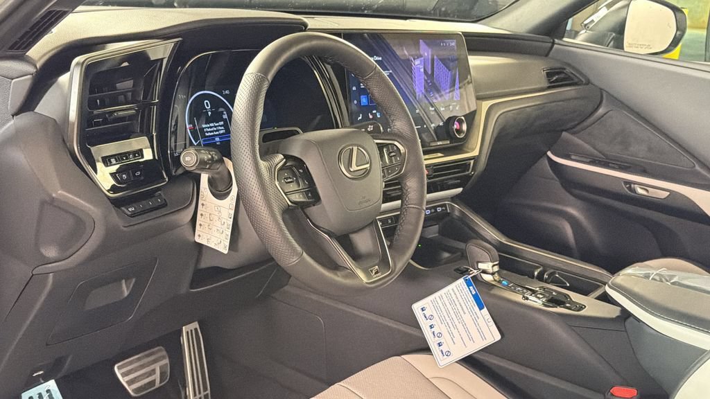 New 2026 Lexus TX 500h AWD image 17