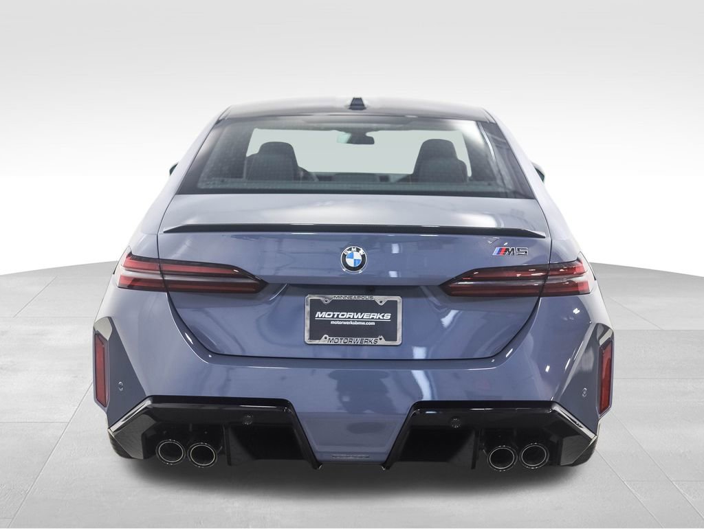New 2026 BMW M5 w/ Carbon Package image 4