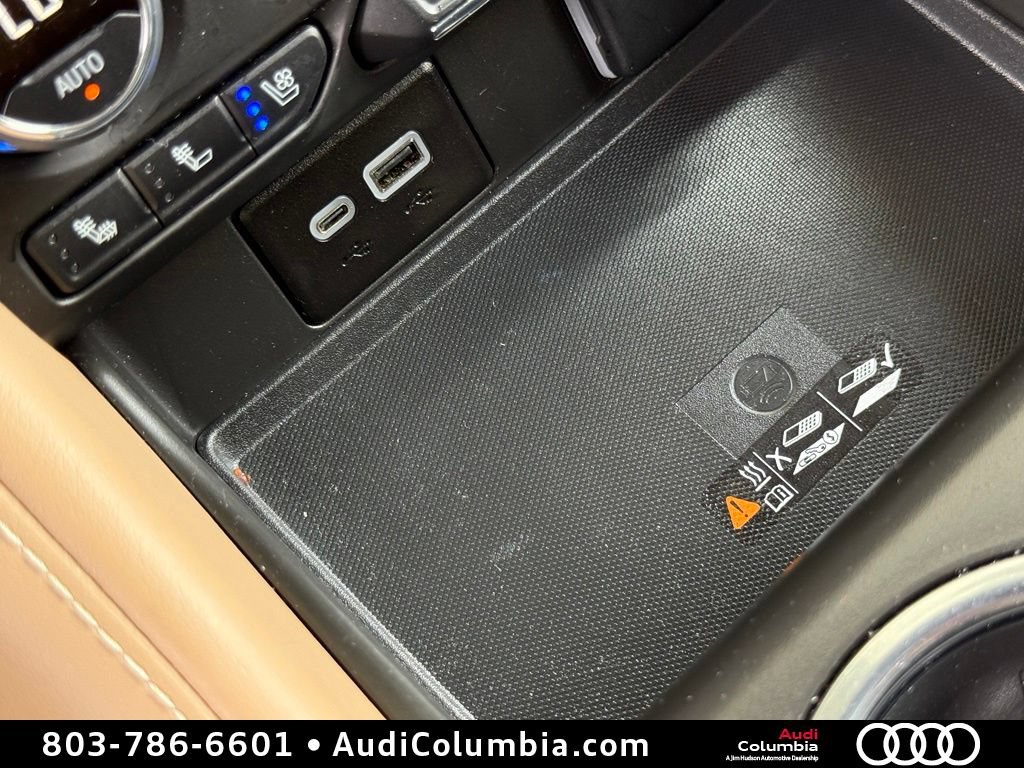 Used 2024 Chevrolet Suburban Premier w/ Premium Package AWD/4WD image 36