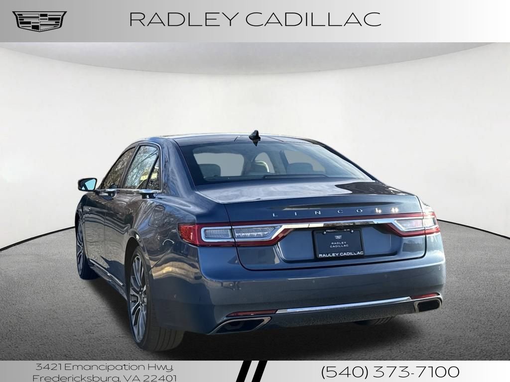 Used 2018 Lincoln Continental Reserve image 3