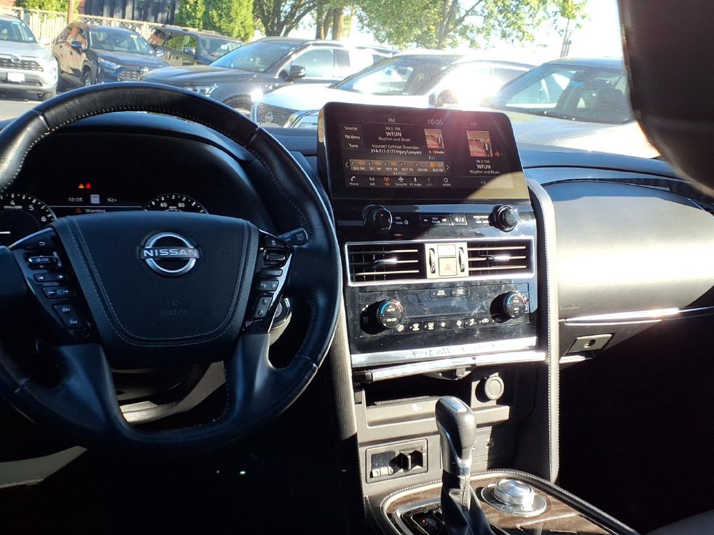 Used 2023 Nissan Armada Platinum w/ Captain's Chairs Package AWD/4WD image 4