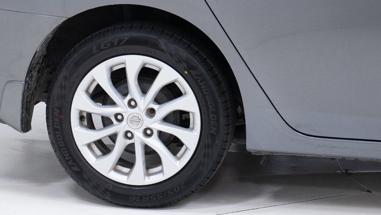 Used 2018 Nissan Sentra SV FWD image 51