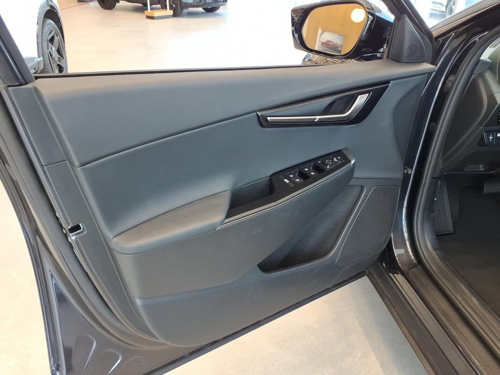 New 2026 Kia EV6 Light RWD image 11