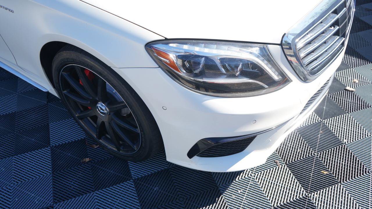 Used 2015 Mercedes-Benz S 63 AMG 4MATIC Sedan image 24