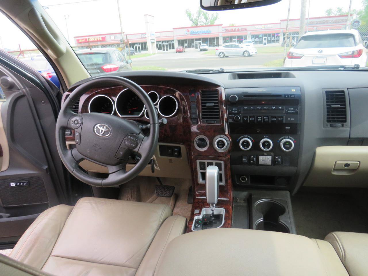 Used 2008 Toyota Sequoia Limited AWD/4WD image 18
