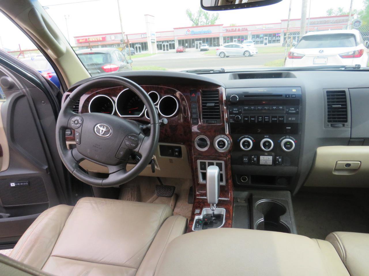 Used 2008 Toyota Sequoia Limited AWD/4WD image 18