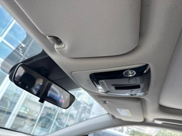 Used 2021 Kia Sorento S w/ Panoramic Sunroof Package FWD image 14