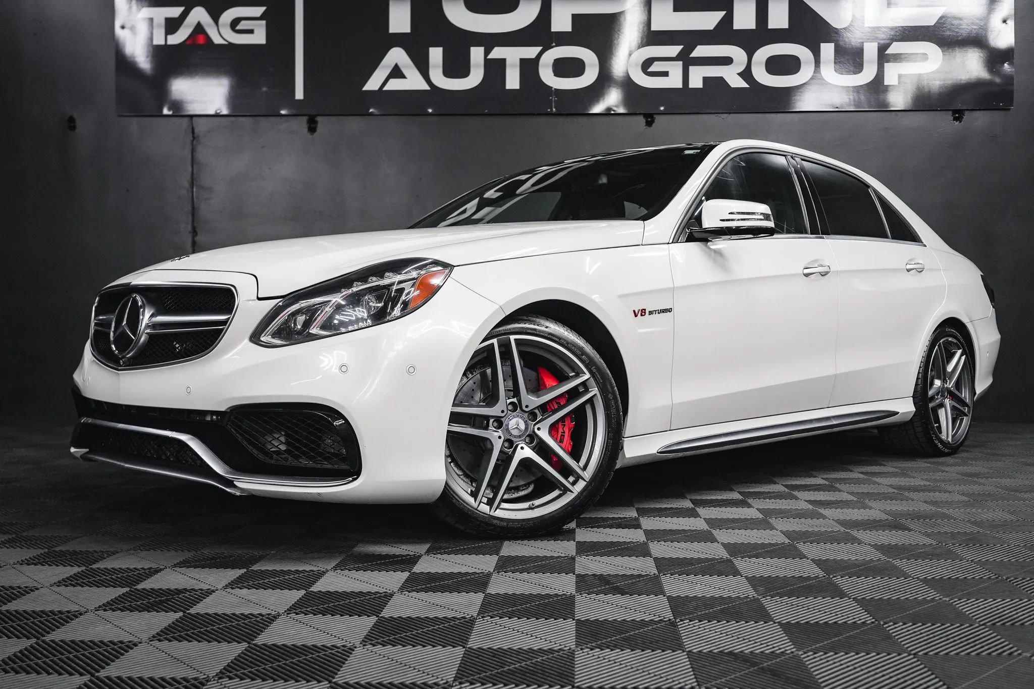 Used 2014 Mercedes-Benz E 63 AMG S-Model image 2