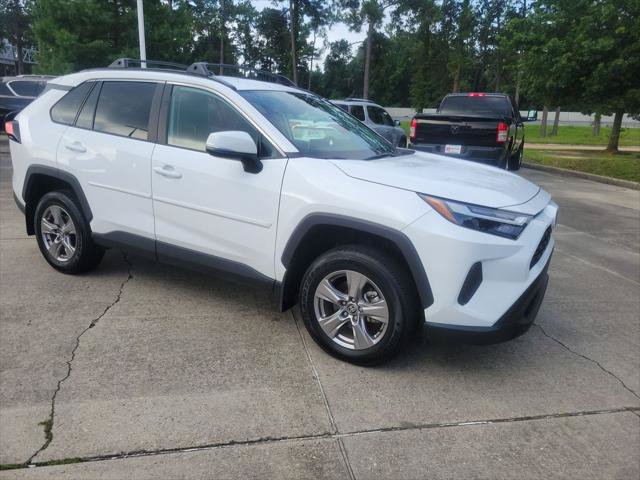 Certified 2025 Toyota RAV4 XLE FWD image 10
