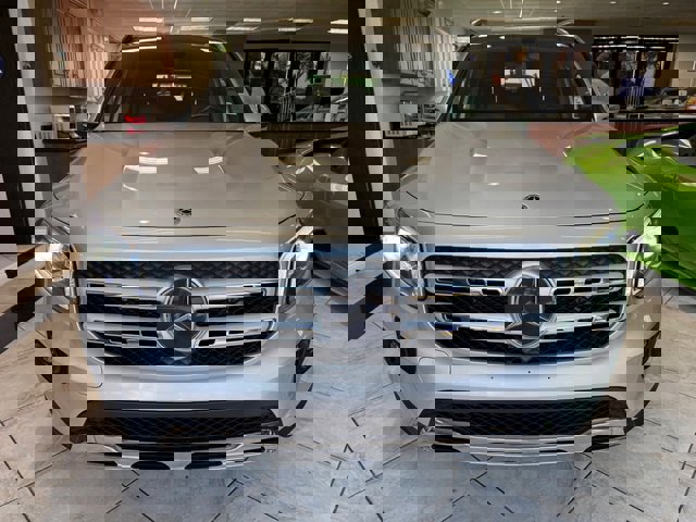 Used 2021 Mercedes-Benz GLB 250 image 2