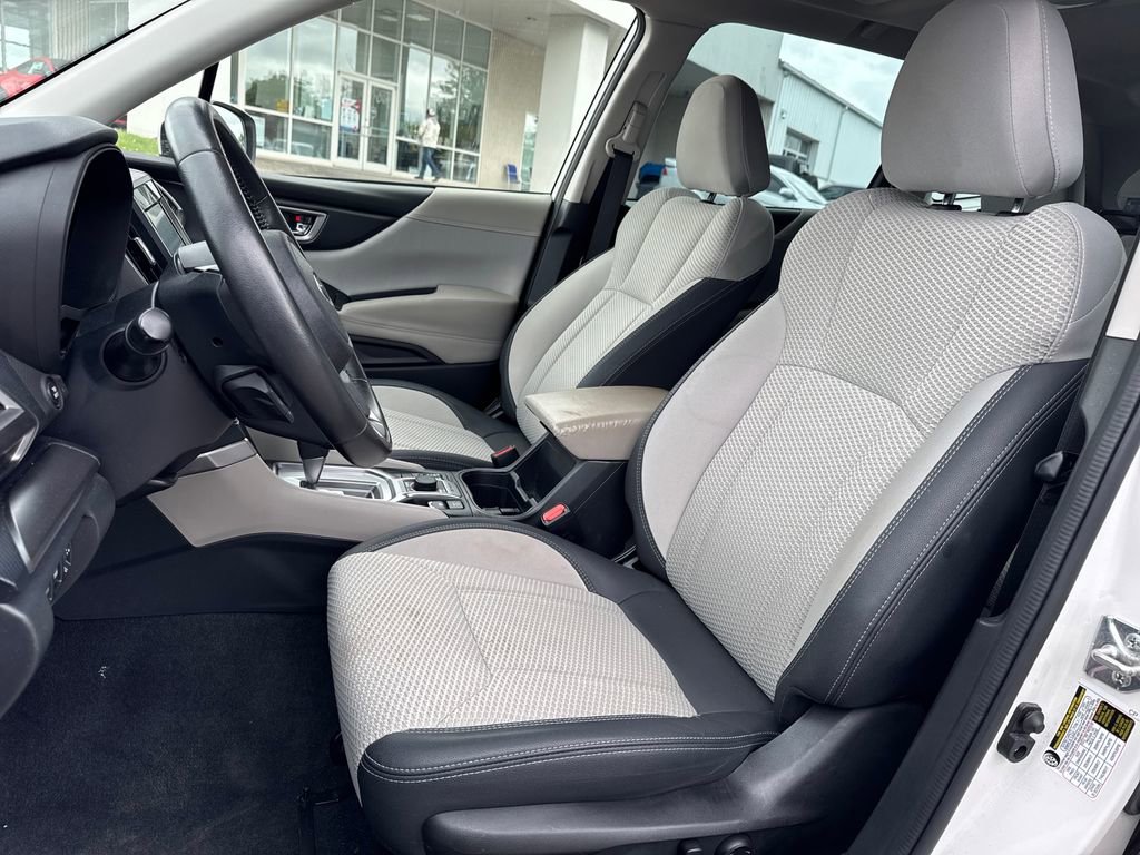 Used 2023 Subaru Forester Premium AWD/4WD image 10