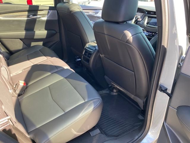 Used 2026 Cadillac XT5 Sportv w/ LPO, Floor Liner Package AWD/4WD image 40