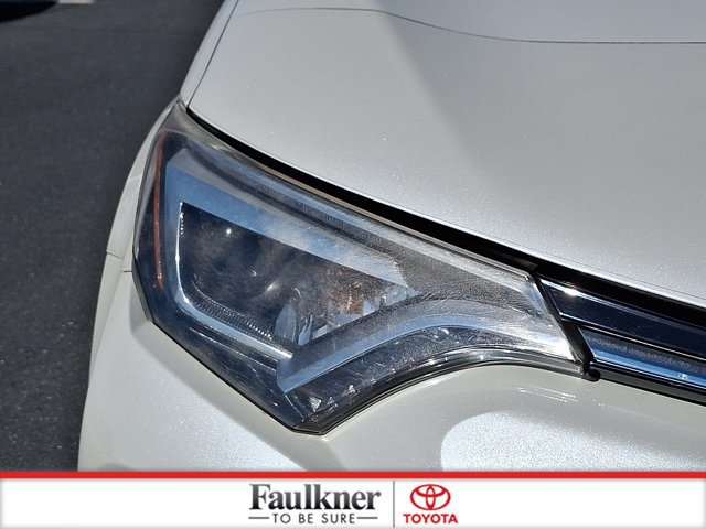 Certified 2017 Toyota RAV4 Platinum AWD/4WD image 10