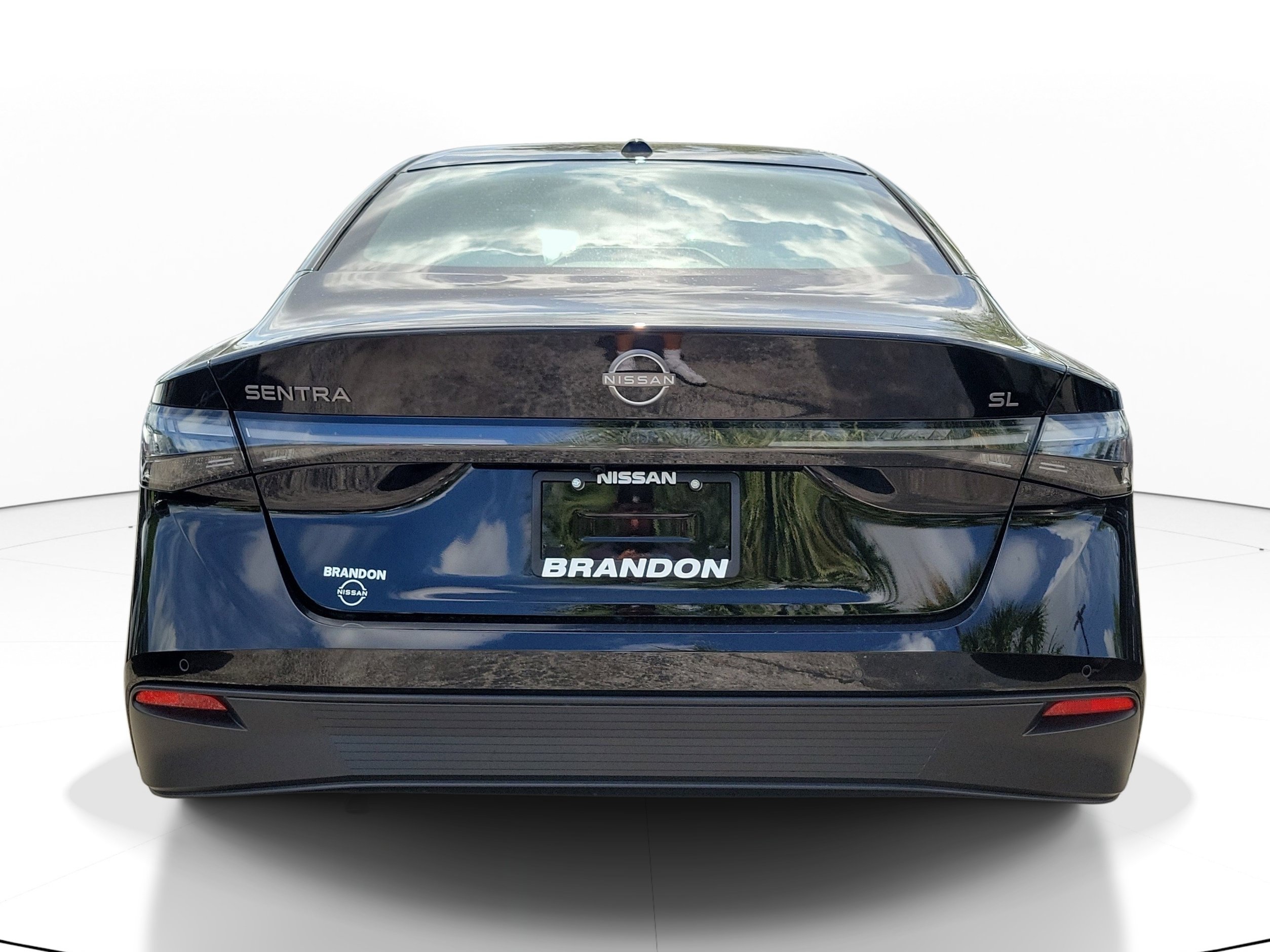 New 2026 Nissan Sentra SL w/ Floor Mat Package FWD image 6