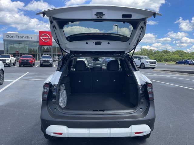 Certified 2026 Nissan Kicks SV AWD/4WD image 27