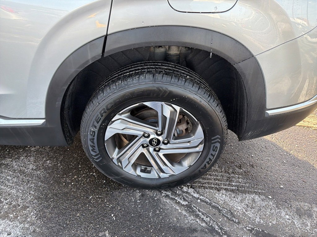 Used 2021 Hyundai Santa Fe SEL w/ Convenience Package image 13